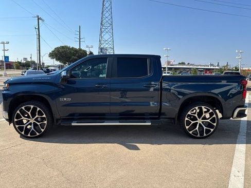 Used 2020 Chevrolet Silverado 1500 LT w/ Texas Edition RWD image 4