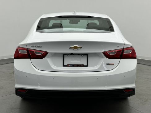 Used 2025 Chevrolet Malibu LT image 6