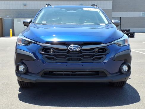 Used 2024 Subaru Crosstrek 2.0i Premium AWD/4WD image 2