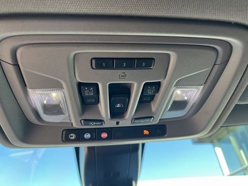 Used 2020 GMC Sierra 3500 Denali image 14