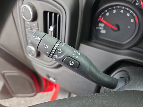 Used 2025 Chevrolet Silverado 1500 Custom w/ Turbomax Blackout Package image 22