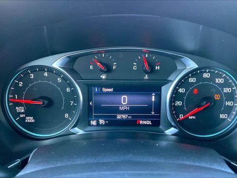 Used 2023 Chevrolet Equinox RS image 24