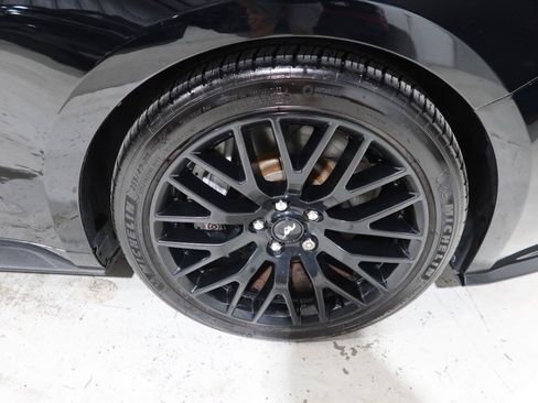 Used 2020 Ford Mustang GT Premium w/ GT Performance Package RWD image 36