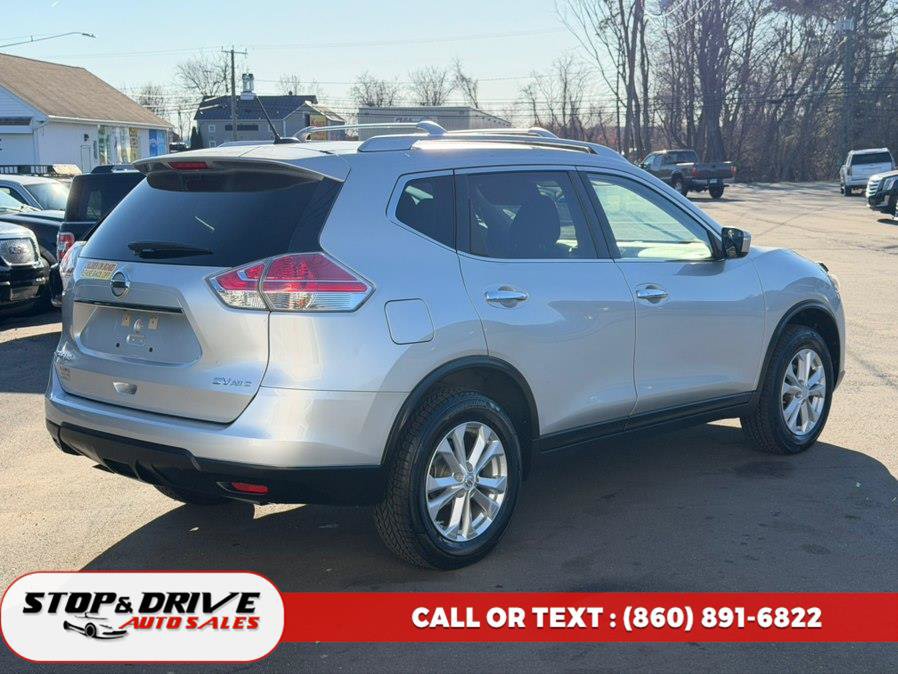 Used 2015 Nissan Rogue SV AWD/4WD image 5