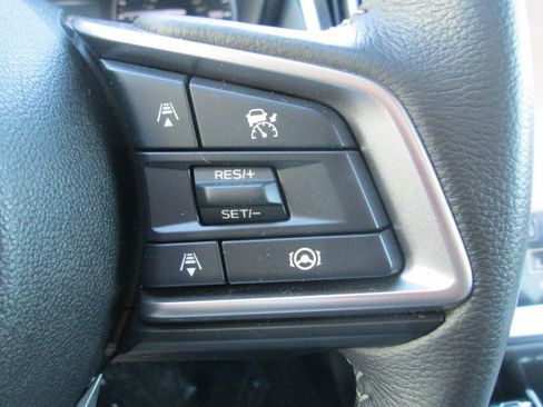 Used 2023 Subaru Outback Premium AWD/4WD image 22