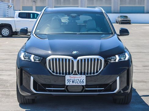 Used 2024 BMW X5 sDrive40i w/ Premium Package image 3