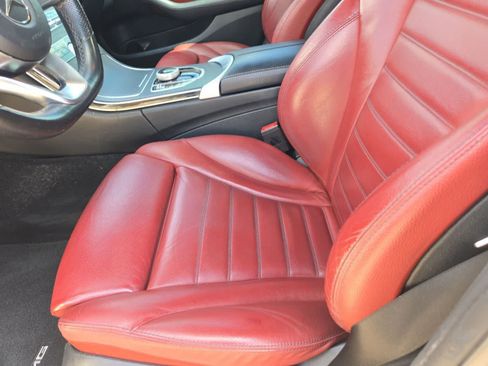 Used 2019 Mercedes-Benz C 300 Sedan image 14