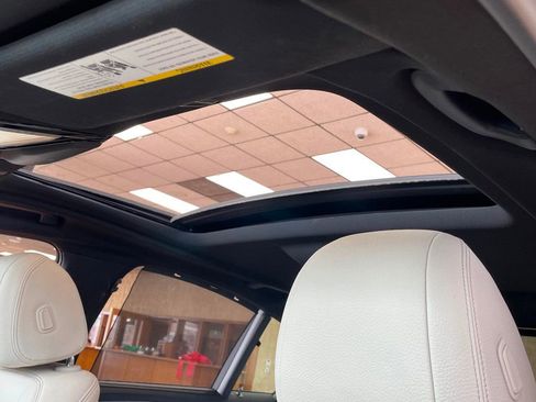 Used 2021 BMW 540i xDrive w/ M Sport Package image 16