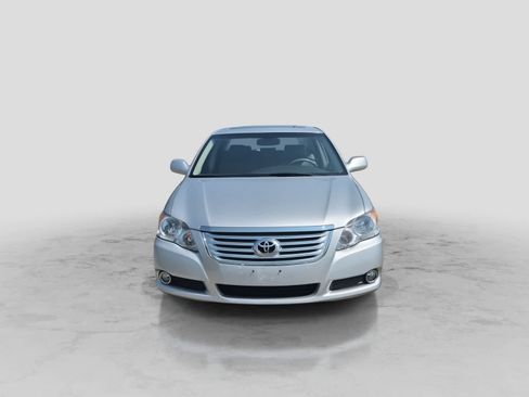 Used 2008 Toyota Avalon XLS FWD image 3