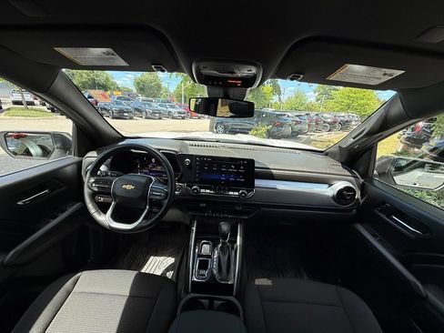 Used 2023 Chevrolet Colorado LT w/ LT Convenience Package RWD image 28