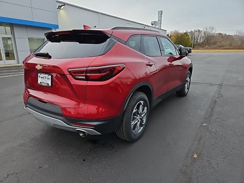 Used 2023 Chevrolet Blazer LT w/ Convenience Package image 3