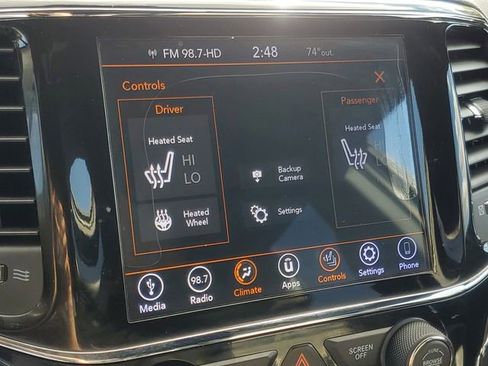 Used 2019 Jeep Grand Cherokee Limited image 27