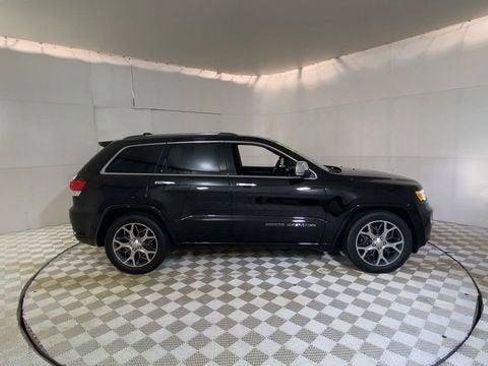 Used 2020 Jeep Grand Cherokee Overland AWD/4WD image 5