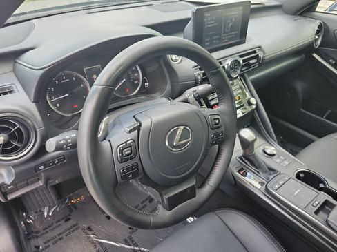 Used 2024 Lexus IS 300 w/ Comfort Package RWD image 22