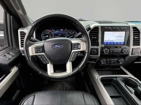 Used 2021 Ford F250 Lariat w/ Lariat Ultimate Package AWD/4WD image 8