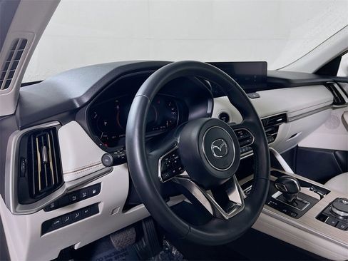 Used 2024 MAZDA CX-90 Plug-In Hybrid w/ Premium Plus image 9