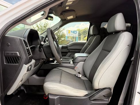 Used 2020 Ford F150 XL w/ Equipment Group 101A Mid AWD/4WD image 18
