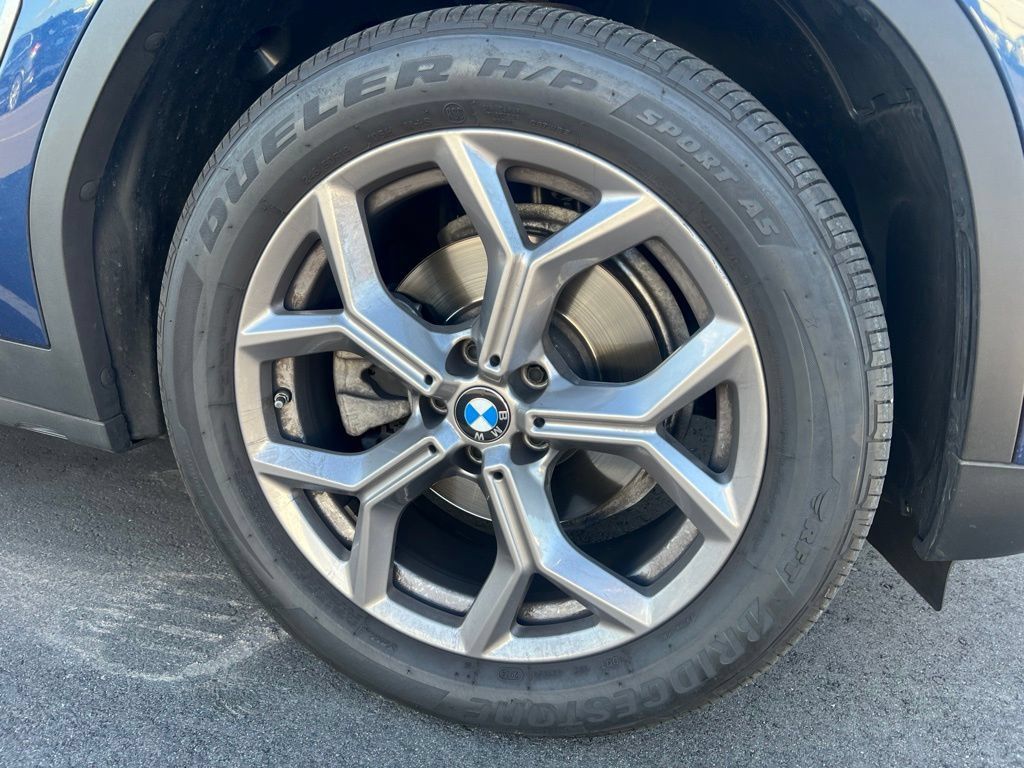Used 2022 BMW X3 sDrive30i w/ Premium Package RWD image 4