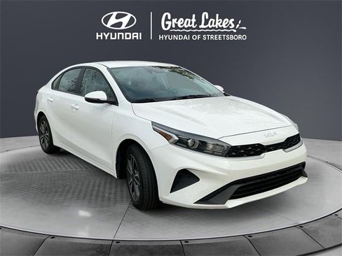 Used 2023 Kia Forte LXS w/ LXS Technology Package image 7