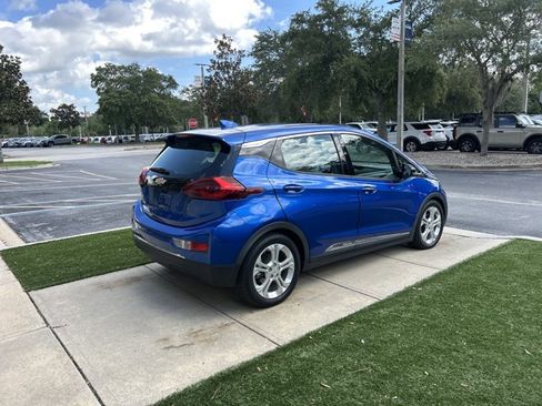 Used 2020 Chevrolet Bolt LT FWD image 3