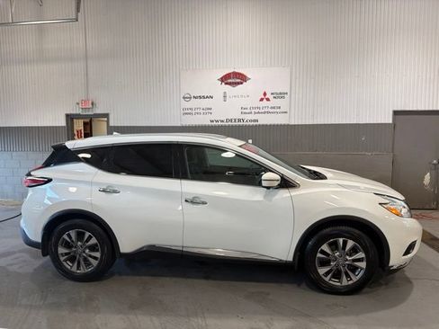 Used 2016 Nissan Murano SL AWD/4WD image 2
