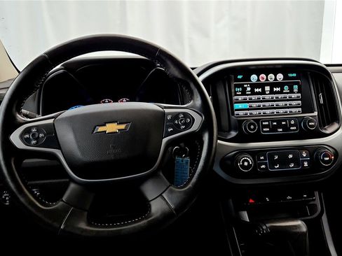 Used 2016 Chevrolet Colorado LT w/ LT Convenience Package image 27