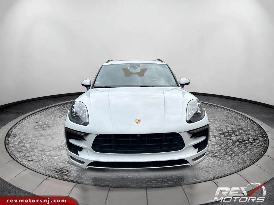 Used 2018 Porsche Macan GTS AWD/4WD image 8