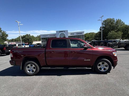 Used 2022 RAM 1500 Big Horn AWD/4WD image 4