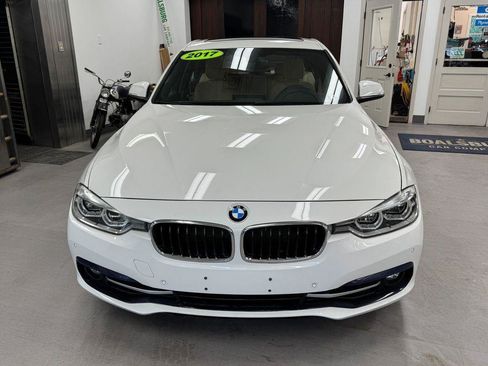 Used 2017 BMW 330i xDrive Sedan AWD/4WD image 33