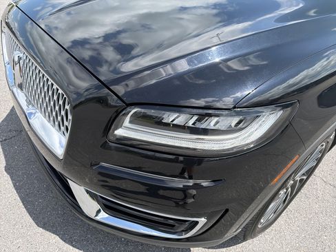 Used 2019 Lincoln Nautilus Reserve AWD/4WD image 10