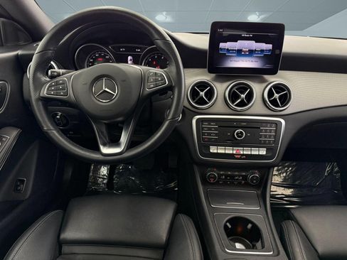 Used 2019 Mercedes-Benz CLA 250 image 29