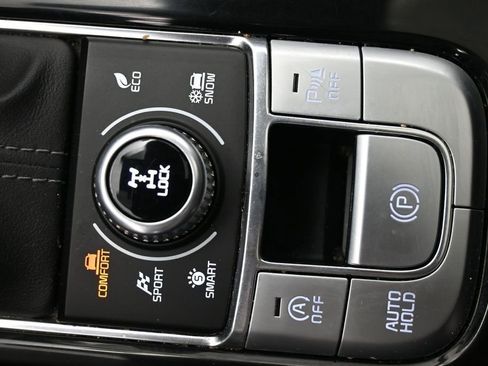 Used 2021 Kia Telluride EX w/ EX Premium Package AWD/4WD image 35