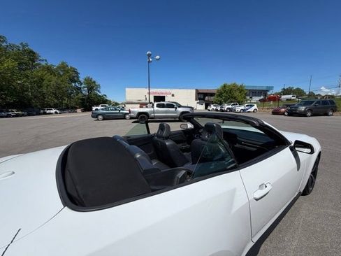 Used 2025 Ford Mustang Premium RWD image 30