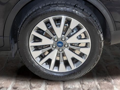 Used 2020 Ford Escape Titanium w/ Titanium Premium Package 2.0 image 37