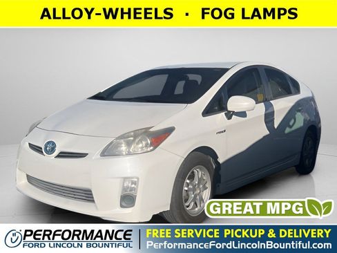 Used 2010 Toyota Prius Five FWD image 1