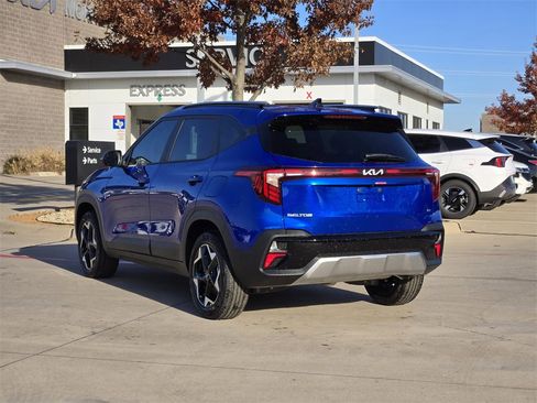 New 2026 Kia Seltos S image 3