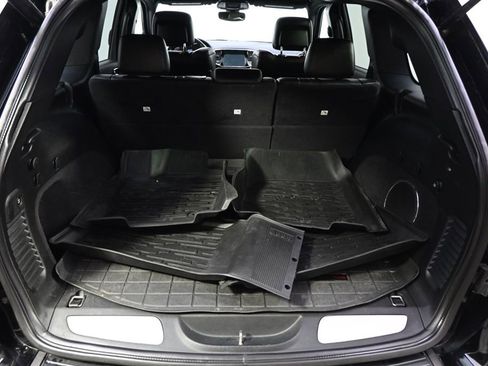 Used 2020 Jeep Grand Cherokee Trailhawk AWD/4WD image 19