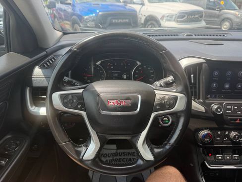 Used 2018 GMC Terrain SLT w/ Preferred Package FWD image 12