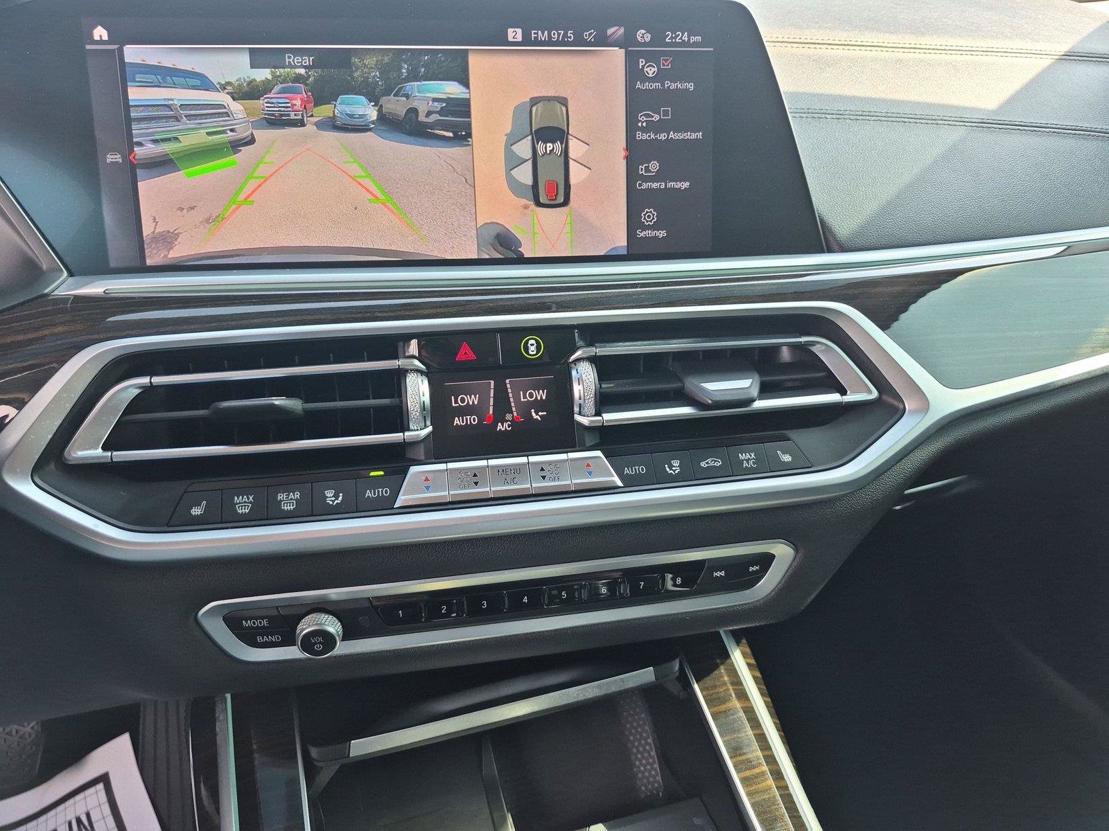 Used 2020 BMW X7 xDrive40i w/ Premium Package AWD/4WD image 22