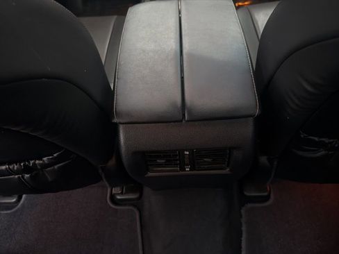 Used 2014 Lexus GX 460 w/ Preferred Accessory Package image 24