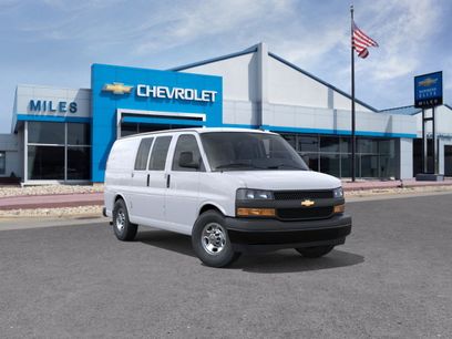 New 2025 Chevrolet Express 2500