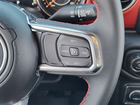 Used 2023 Jeep Gladiator Rubicon w/ Trailer Tow Package image 39