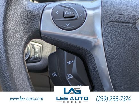 Used 2016 Ford Escape SE FWD image 20