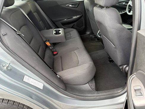 Used 2023 Chevrolet Malibu LT FWD image 11