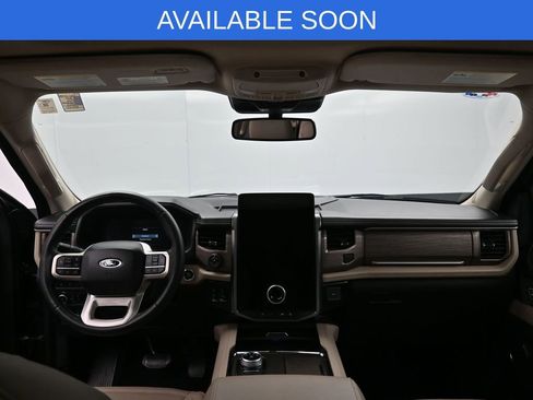 Used 2024 Ford Expedition Max Limited image 31