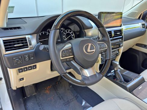 Used 2022 Lexus GX 460 Premium AWD/4WD image 14