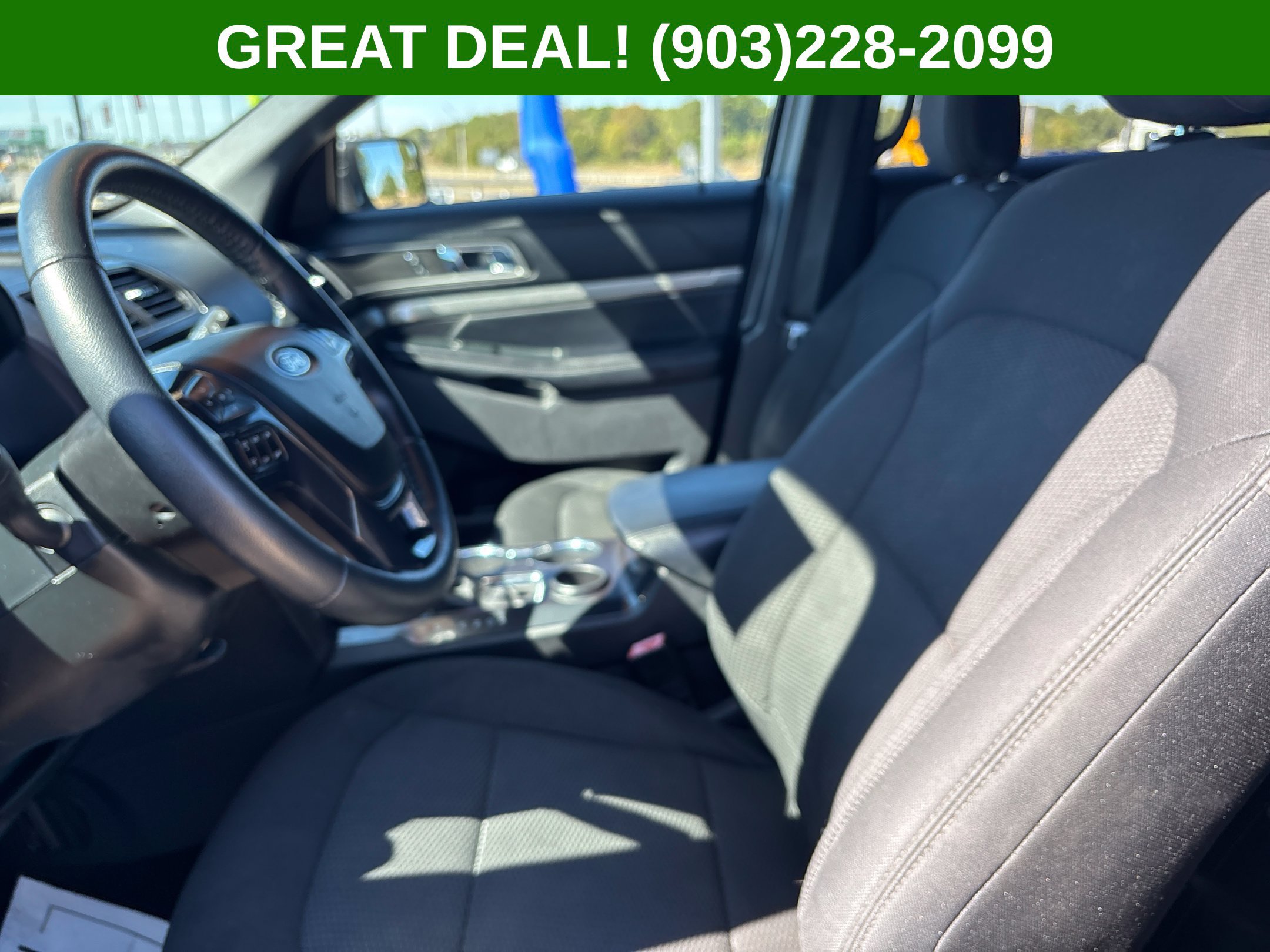 Used 2018 Ford Explorer XLT FWD image 43