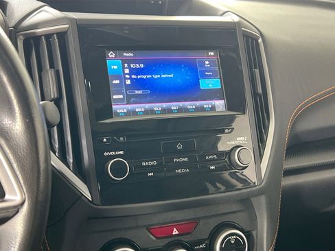 Used 2023 Subaru Crosstrek 2.0i Premium image 14