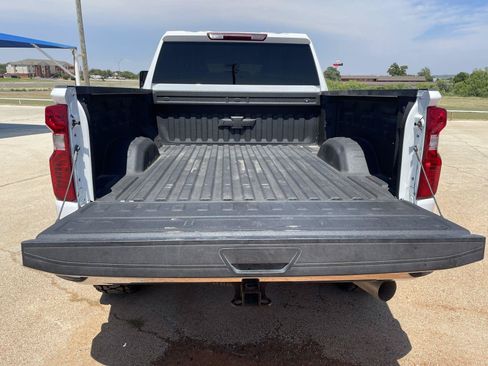 Used 2025 Chevrolet Silverado 2500 LT w/ Convenience Package AWD/4WD image 26