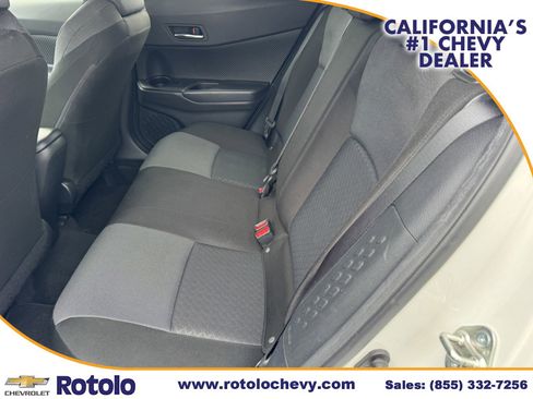 Used 2020 Toyota C-HR LE FWD image 13